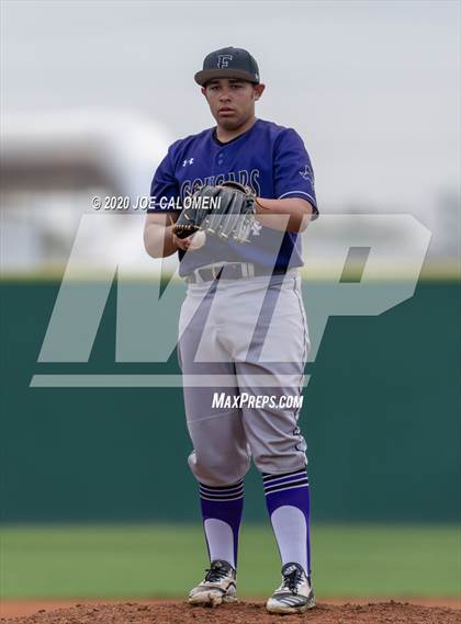 Thumbnail 3 in Reagan [Ronald] vs Franklin (San Antonio Classic) photogallery.