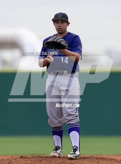 Thumbnail 1 in Reagan [Ronald] vs Franklin (San Antonio Classic) photogallery.