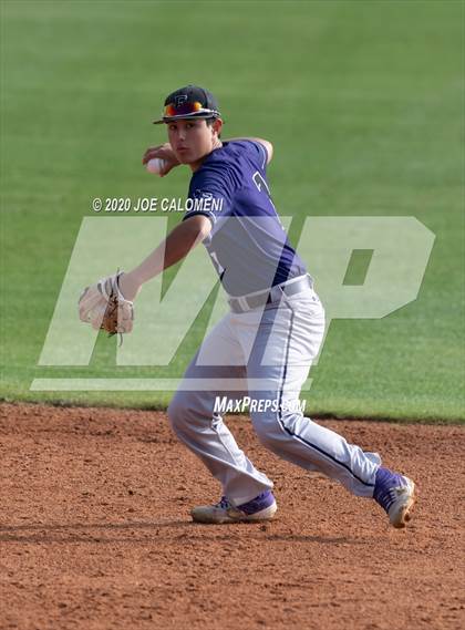 Thumbnail 2 in Reagan [Ronald] vs Franklin (San Antonio Classic) photogallery.