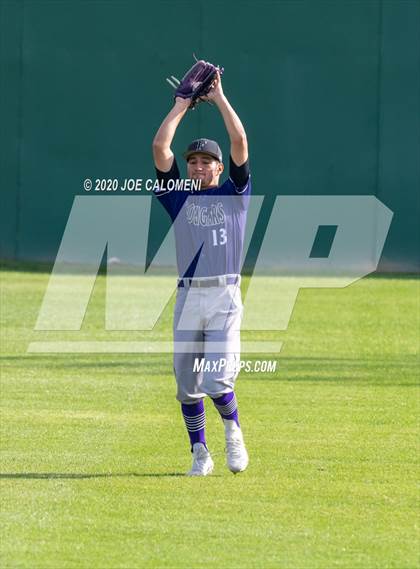 Thumbnail 3 in Reagan [Ronald] vs Franklin (San Antonio Classic) photogallery.
