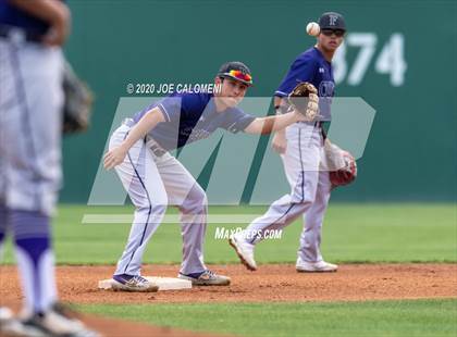 Thumbnail 3 in Reagan [Ronald] vs Franklin (San Antonio Classic) photogallery.
