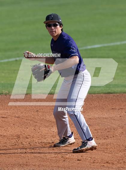 Thumbnail 3 in Reagan [Ronald] vs Franklin (San Antonio Classic) photogallery.
