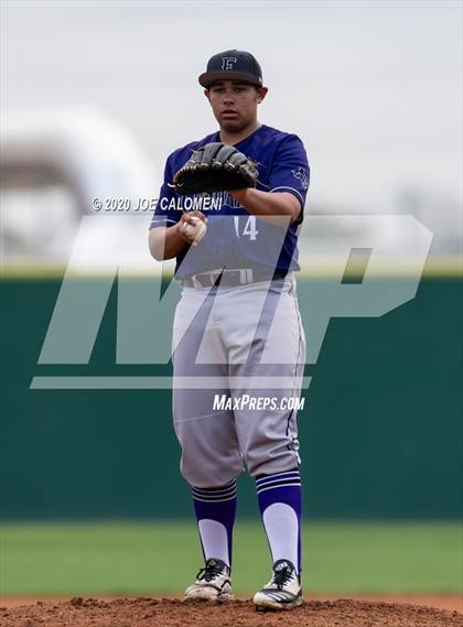 Thumbnail 2 in Reagan [Ronald] vs Franklin (San Antonio Classic) photogallery.