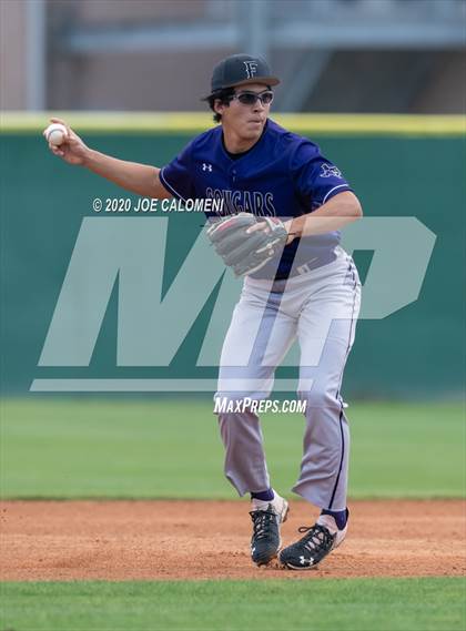 Thumbnail 3 in Reagan [Ronald] vs Franklin (San Antonio Classic) photogallery.