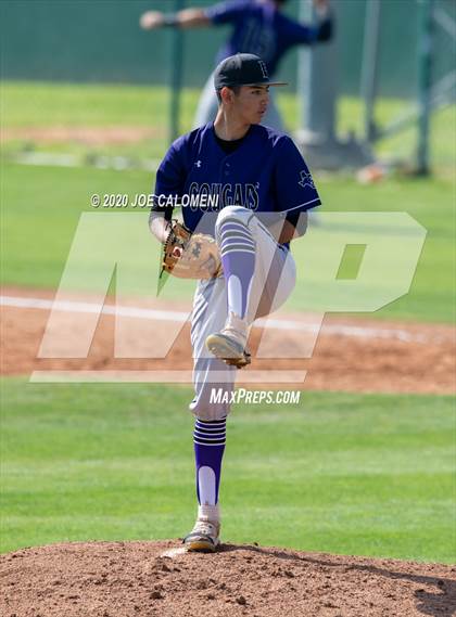 Thumbnail 3 in Reagan [Ronald] vs Franklin (San Antonio Classic) photogallery.