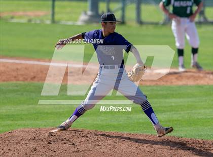 Thumbnail 3 in Reagan [Ronald] vs Franklin (San Antonio Classic) photogallery.