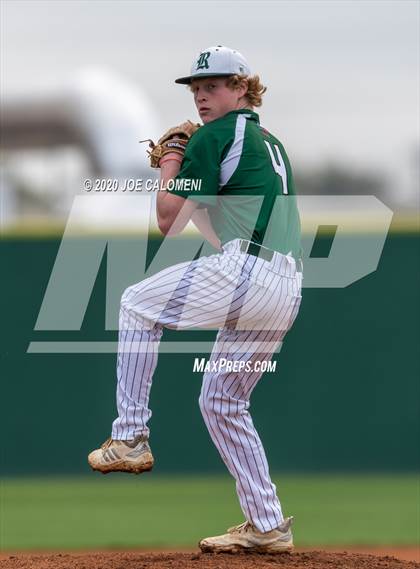 Thumbnail 1 in Reagan [Ronald] vs Franklin (San Antonio Classic) photogallery.