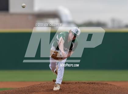 Thumbnail 3 in Reagan [Ronald] vs Franklin (San Antonio Classic) photogallery.