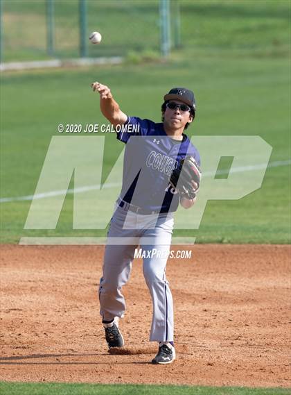 Thumbnail 3 in Reagan [Ronald] vs Franklin (San Antonio Classic) photogallery.