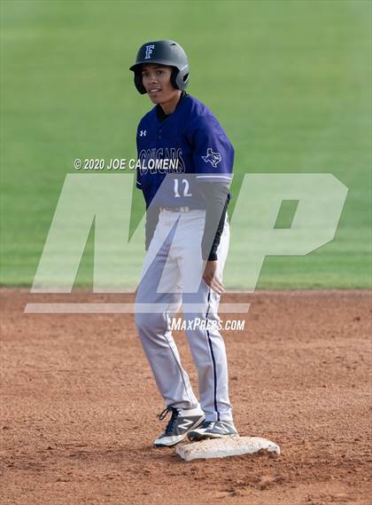 Thumbnail 3 in Reagan [Ronald] vs Franklin (San Antonio Classic) photogallery.