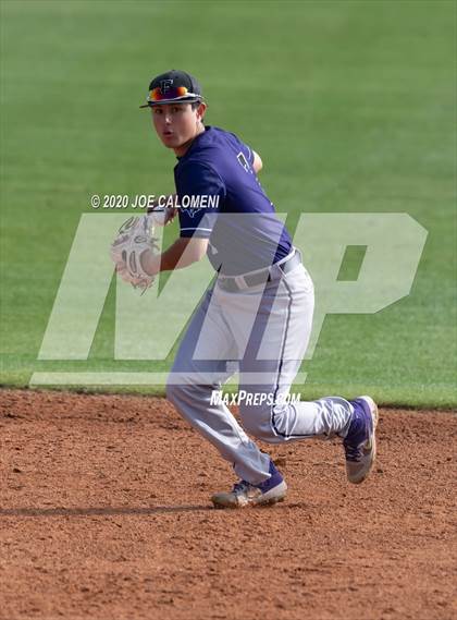 Thumbnail 1 in Reagan [Ronald] vs Franklin (San Antonio Classic) photogallery.