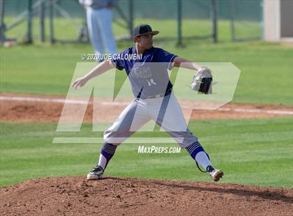 Thumbnail 3 in Reagan [Ronald] vs Franklin (San Antonio Classic) photogallery.