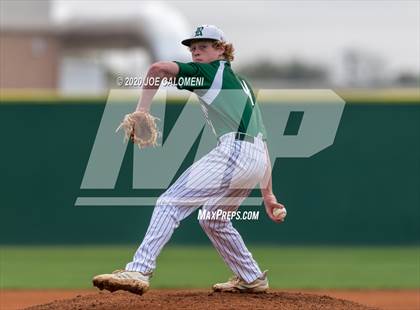 Thumbnail 3 in Reagan [Ronald] vs Franklin (San Antonio Classic) photogallery.