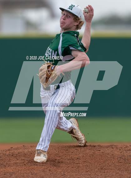 Thumbnail 2 in Reagan [Ronald] vs Franklin (San Antonio Classic) photogallery.