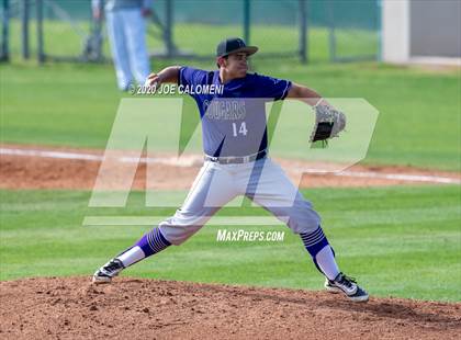 Thumbnail 2 in Reagan [Ronald] vs Franklin (San Antonio Classic) photogallery.