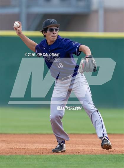 Thumbnail 2 in Reagan [Ronald] vs Franklin (San Antonio Classic) photogallery.
