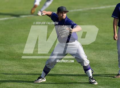 Thumbnail 3 in Reagan [Ronald] vs Franklin (San Antonio Classic) photogallery.