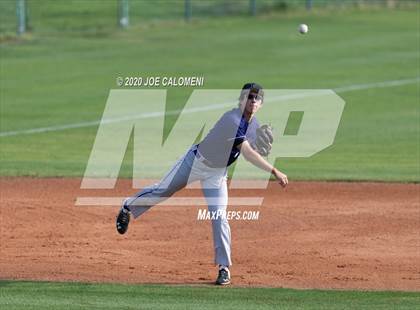 Thumbnail 3 in Reagan [Ronald] vs Franklin (San Antonio Classic) photogallery.