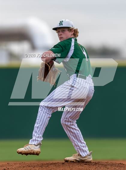 Thumbnail 2 in Reagan [Ronald] vs Franklin (San Antonio Classic) photogallery.