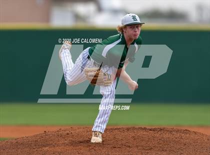 Thumbnail 2 in Reagan [Ronald] vs Franklin (San Antonio Classic) photogallery.