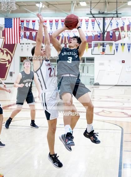 Thumbnail 3 in Granite Bay vs Whitney (SJS D2 Semifinal) photogallery.