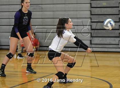 Thumbnail 2 in Fayetteville vs. St. Ignatius (Durango Fall Classic) photogallery.