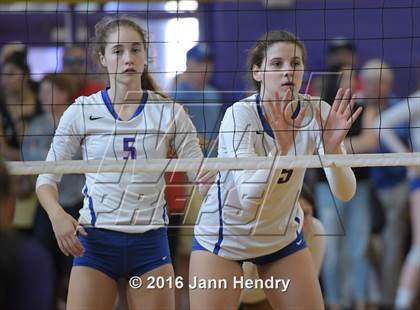 Thumbnail 2 in Fayetteville vs. St. Ignatius (Durango Fall Classic) photogallery.
