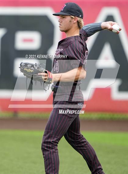 Thumbnail 3 in Tomball vs Rockwall-Heath (UIL 6A Regional Semi-Final) photogallery.