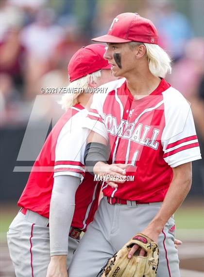 Thumbnail 3 in Tomball vs Rockwall-Heath (UIL 6A Regional Semi-Final) photogallery.
