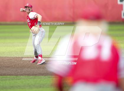 Thumbnail 3 in Tomball vs Rockwall-Heath (UIL 6A Regional Semi-Final) photogallery.