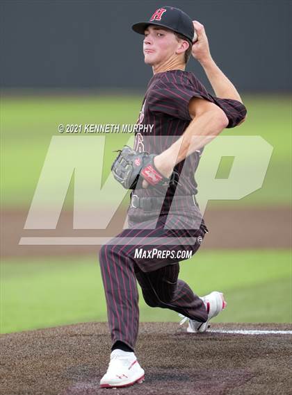Thumbnail 3 in Tomball vs Rockwall-Heath (UIL 6A Regional Semi-Final) photogallery.