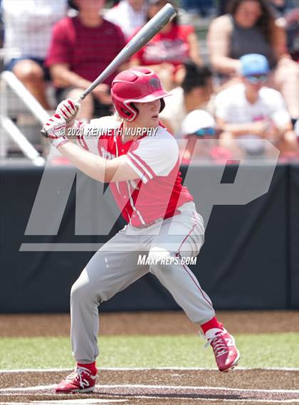 Thumbnail 3 in Tomball vs Rockwall-Heath (UIL 6A Regional Semi-Final) photogallery.