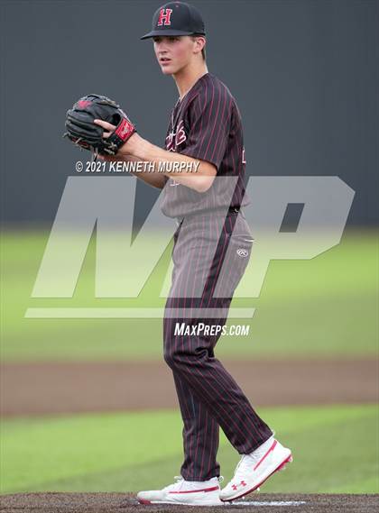Thumbnail 2 in Tomball vs Rockwall-Heath (UIL 6A Regional Semi-Final) photogallery.