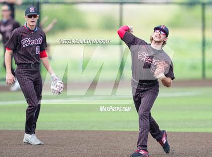 Thumbnail 2 in Tomball vs Rockwall-Heath (UIL 6A Regional Semi-Final) photogallery.