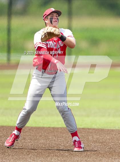 Thumbnail 1 in Tomball vs Rockwall-Heath (UIL 6A Regional Semi-Final) photogallery.
