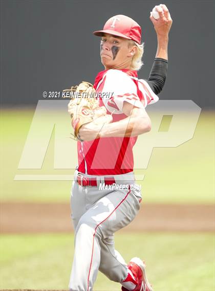 Thumbnail 2 in Tomball vs Rockwall-Heath (UIL 6A Regional Semi-Final) photogallery.
