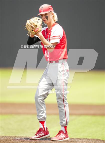 Thumbnail 3 in Tomball vs Rockwall-Heath (UIL 6A Regional Semi-Final) photogallery.