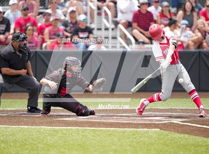Thumbnail 2 in Tomball vs Rockwall-Heath (UIL 6A Regional Semi-Final) photogallery.