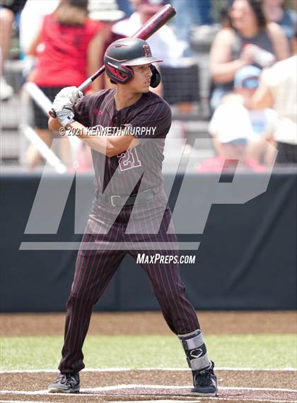Thumbnail 2 in Tomball vs Rockwall-Heath (UIL 6A Regional Semi-Final) photogallery.