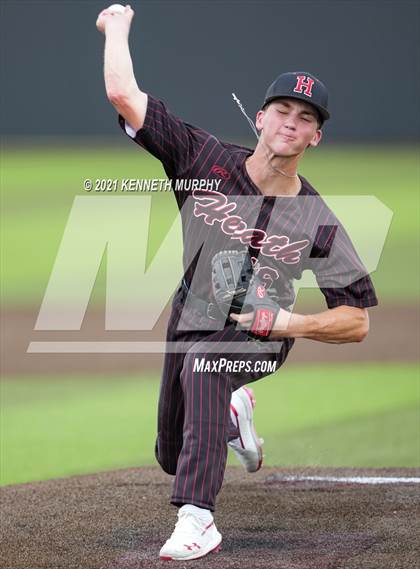 Thumbnail 3 in Tomball vs Rockwall-Heath (UIL 6A Regional Semi-Final) photogallery.