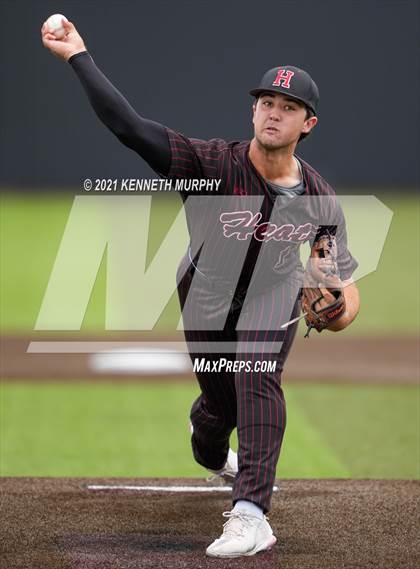 Thumbnail 3 in Tomball vs Rockwall-Heath (UIL 6A Regional Semi-Final) photogallery.