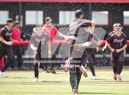 Thumbnail 1 in Tomball vs Rockwall-Heath (UIL 6A Regional Semi-Final) photogallery.
