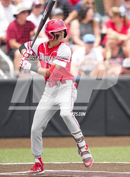 Thumbnail 2 in Tomball vs Rockwall-Heath (UIL 6A Regional Semi-Final) photogallery.
