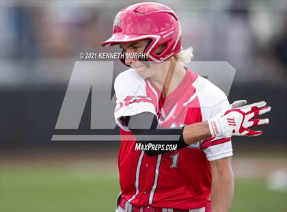 Thumbnail 3 in Tomball vs Rockwall-Heath (UIL 6A Regional Semi-Final) photogallery.