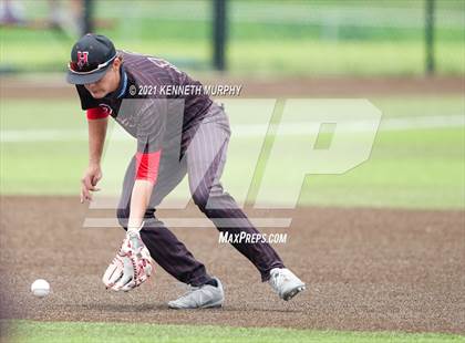 Thumbnail 2 in Tomball vs Rockwall-Heath (UIL 6A Regional Semi-Final) photogallery.