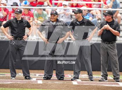 Thumbnail 1 in Tomball vs Rockwall-Heath (UIL 6A Regional Semi-Final) photogallery.