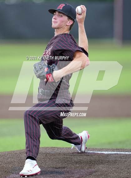 Thumbnail 3 in Tomball vs Rockwall-Heath (UIL 6A Regional Semi-Final) photogallery.