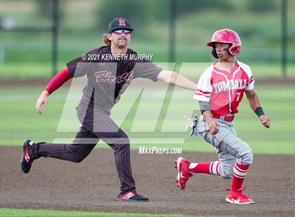 Thumbnail 2 in Tomball vs Rockwall-Heath (UIL 6A Regional Semi-Final) photogallery.