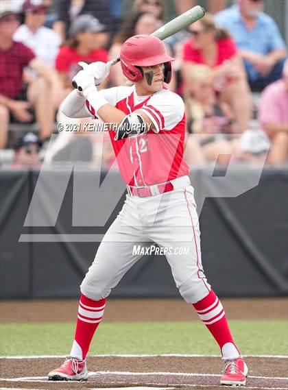 Thumbnail 3 in Tomball vs Rockwall-Heath (UIL 6A Regional Semi-Final) photogallery.