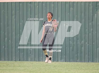 Thumbnail 1 in Midwest City @ Mustang photogallery.